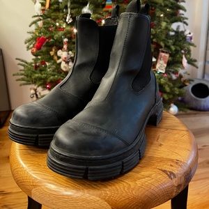 Ganni Black Rubber Low Chelsea Boots, size 38